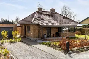 Villa på Strand Allé 19, 5240 Odense NØ