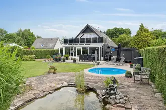 Villa på Hjørnevej 2, 4600 Køge