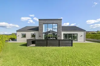 Villa på Møddebro Parkvej 159, 8355 Solbjerg