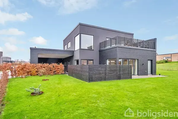 Villa på Haardalen 55, 8680 Ry