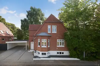 Villa på Stenløsevej 88, Hjallese, 5260 Odense S
