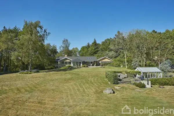 Landejendom på Torupvej 49, 8350 Hundslund