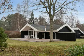 Fritidshus på Annettevænget 11, Gudmindrup Lyng, 4573 Højby