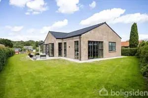 Villa på Julsøvej 98, 8600 Silkeborg