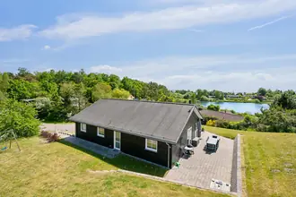 Fritidshus på Lundshøjvej 29, Handrup, 8400 Ebeltoft