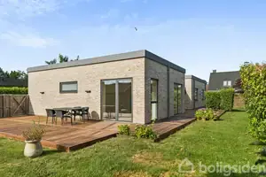 Villa på Strandhusvej 2B, 8240 Risskov