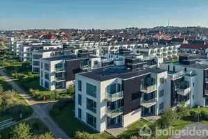 Ejerlejlighed på Strandvejen 80, st. tv., 8400 Ebeltoft