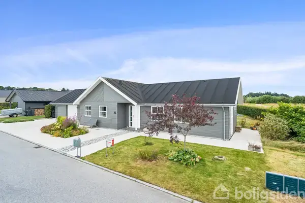 Villa på Ådalen 26, 9700 Brønderslev