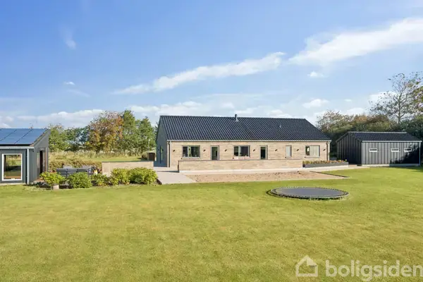Villa på Dalsmarkvej 39, 9800 Hjørring