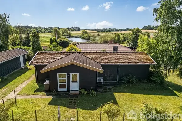 Villa på Solbakkevej 23, 3370 Melby