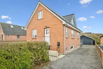 Villa på Gl Kongevej 83, 7442 Engesvang