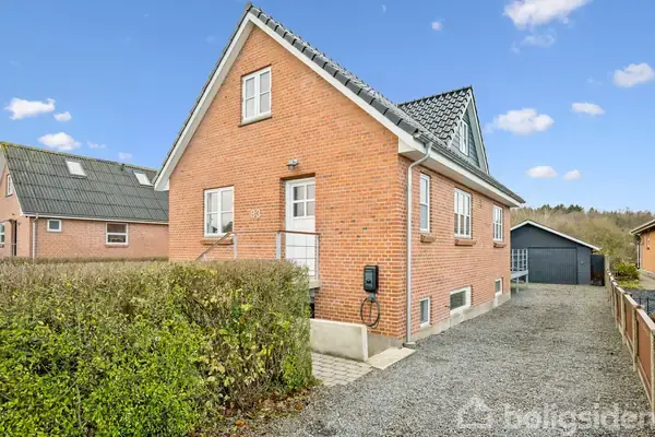 Villa på Gl Kongevej 83, 7442 Engesvang