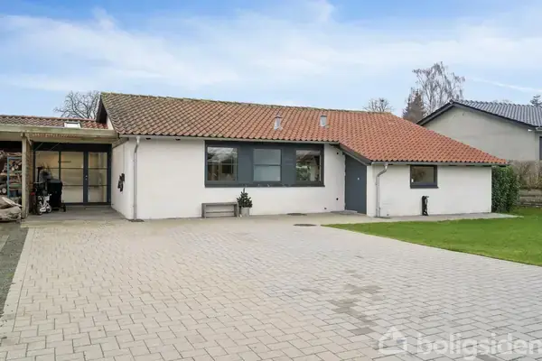 Villa på Chr. Lunds Allé 64, 5250 Odense SV