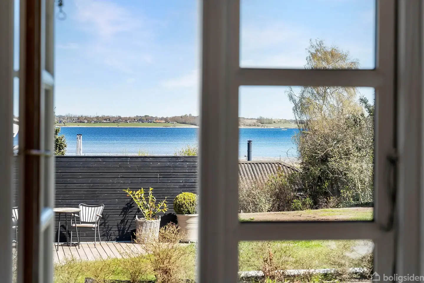 Helårsanvendeligt sommerhus med udsigt til fjorden - Visning 3