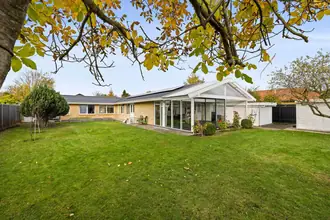 Villa på Hyttebovej 11, 2660 Brøndby Strand