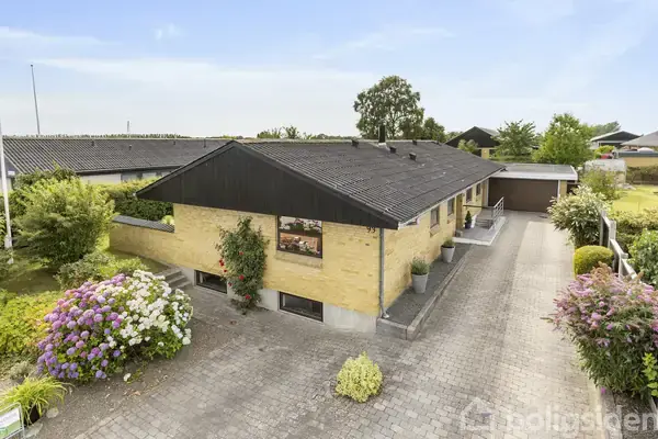 Villa på Gråmejsevej 93, 8800 Viborg