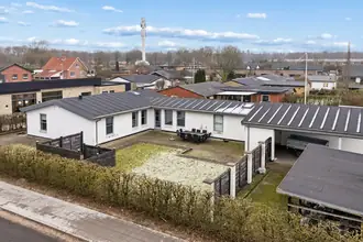 Villa på Klitrosevej 1, 7500 Holstebro