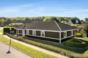Villa på Hjortevej 8, 4690 Haslev