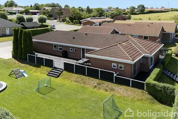 Villa på Hulvejen 2, 9530 Støvring