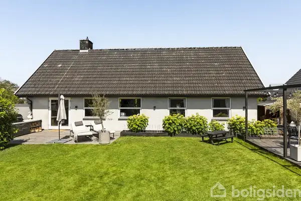 Villa på Ametystvej 1, 3060 Espergærde