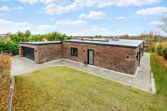 Villa på Haslundvænget 4, 8940