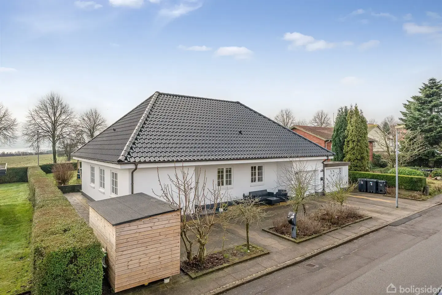 Moderniseret villa med udsigt til Alssund - Widok 2