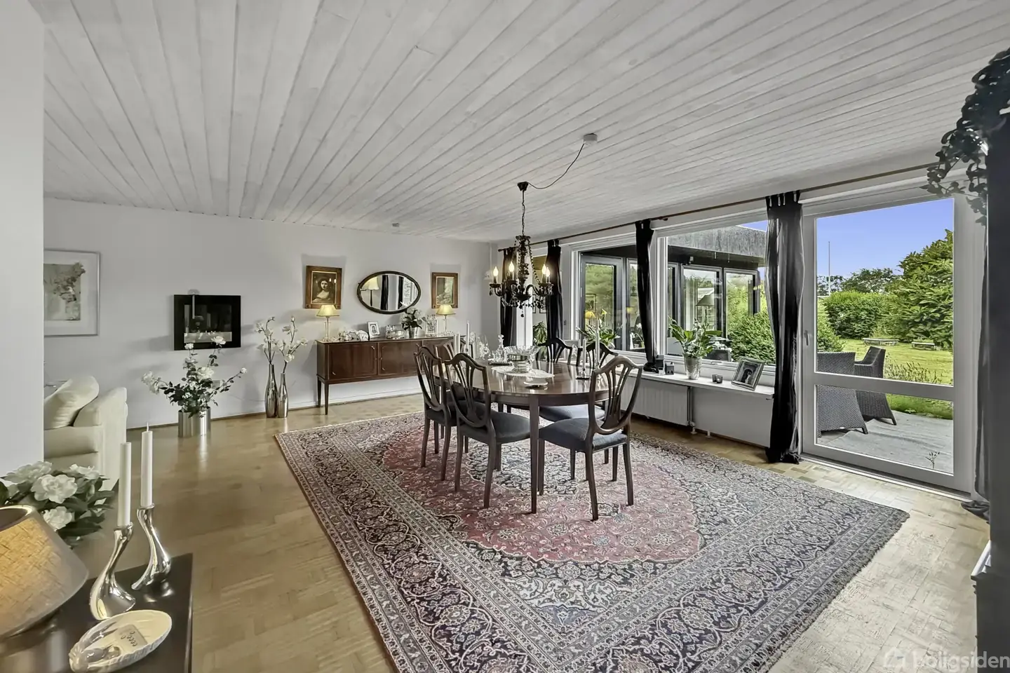 Rummelig etplansvilla med solrig have i Elling - Visning 4