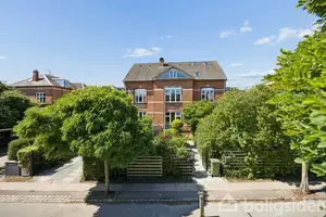 Villalejlighed på Dyvekes Allé 10, st., 2300 København S