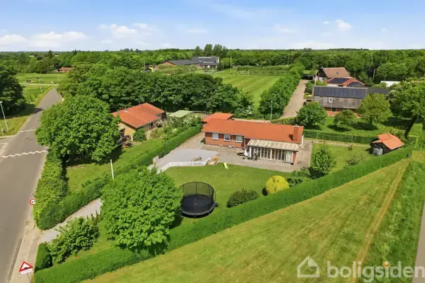 Villa på Thorstrupvej 2, 6800 Varde