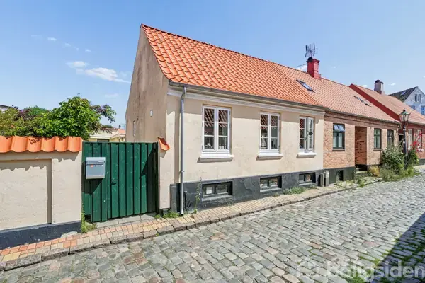 Villa på Kirkestræde 23, 3700 Rønne