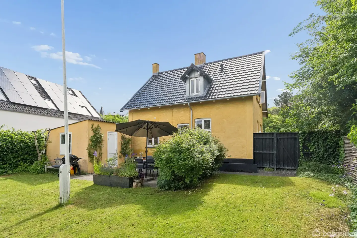 Villa på Ravnsnæsvej 13, 3460 Birkerød