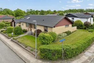 Villa på Kærløbervej 10, 9270 Klarup