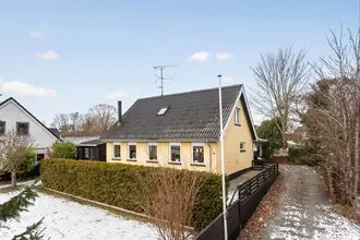 Villa på Bygaden 33, Hellested, 4652 Hårlev