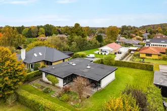 Villa på Solvangen 8, Skt Klemens, 5260 Odense S