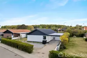 Villa på Chr. Rhuusvej 25, 9300 Sæby