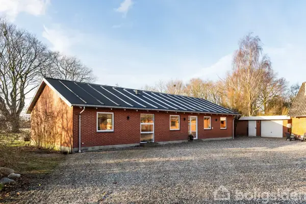 Landejendom på Vildbjergvej 12, 7550 Sørvad