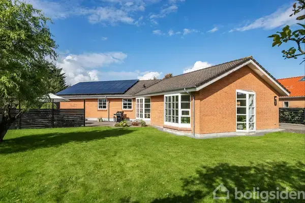 Villa på Højvej 5, 9670 Løgstør