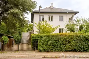 Villa på Rådhusvej 61, 2920 Charlottenlund