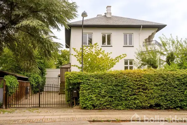 Villa på Rådhusvej 61, 2920 Charlottenlund