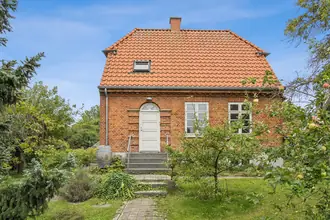 Villa på Greve Alle 88, 2650 Hvidovre