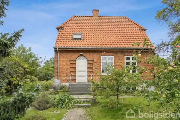 Villa på Greve Alle 88, 2650 Hvidovre