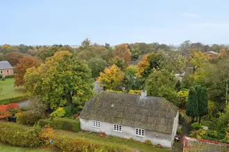 Villa på Lystrupvej 11, Lystrup, 8961 Allingåbro