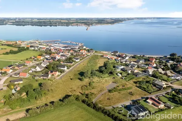 Helårsgrund på Solbakken 20, 9640 Farsø