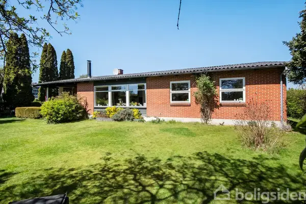 Villa på Syrenvej 10, 8300 Odder