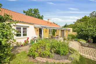 Villa på Hovedgaden 8A, Lyngsbæk, 8400 Ebeltoft