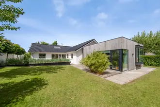 Villa på Naurvænget 2, Dalum, 5250 Odense SV