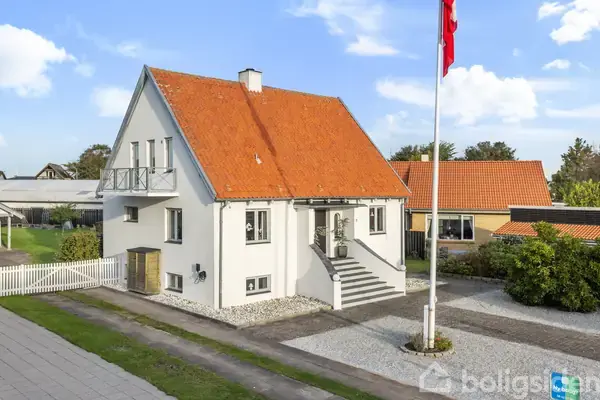 Villa på Strandvej 27, 9970 Strandby