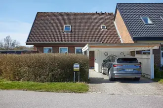 Rækkehus på Laurbærvænget 24, 8310 Tranbjerg J