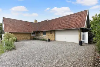 Villa på Næsbyvej 80, Næsby, 5270 Odense N