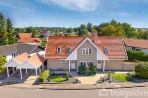 Villa på Dunbirkevej 9, 5250 Odense SV